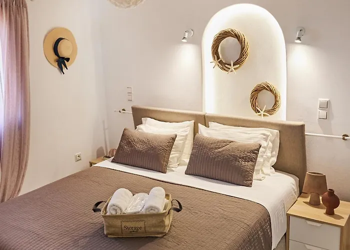 Lily Mykonos * Mykonos Town